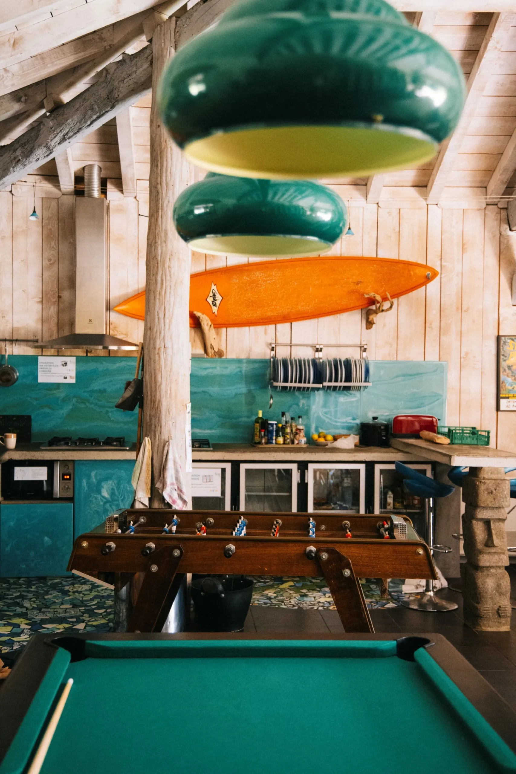 Intérieur déco d'une surfhouse dans les Landes