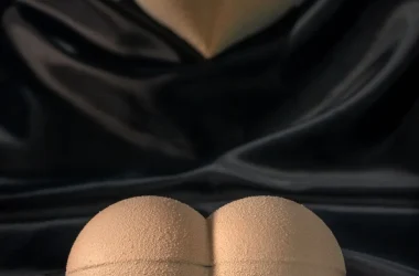 Laissez-vous séduire par les créations audacieuses de Goutte émoi