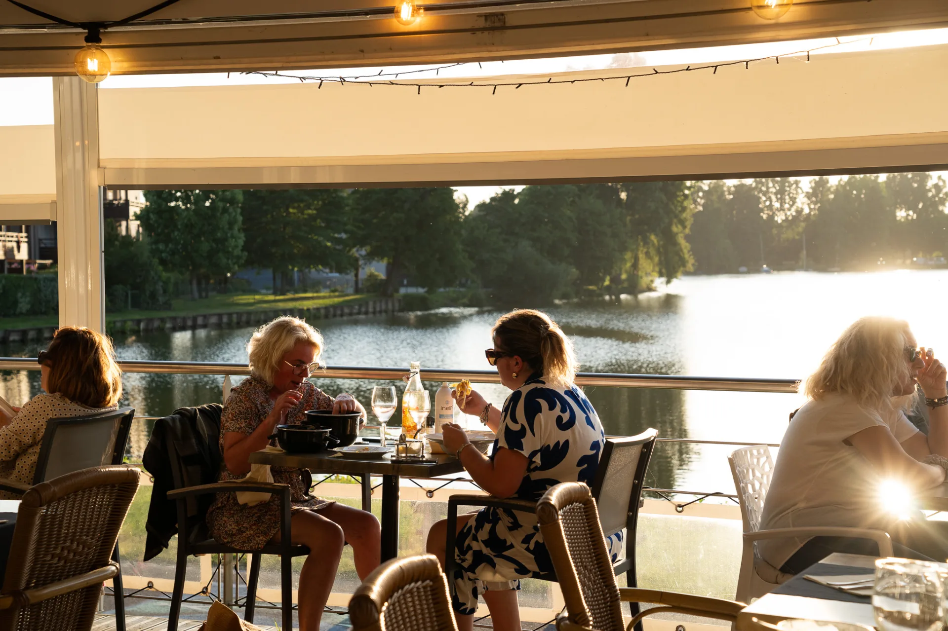 Le Grill du Lac à Soustons, restaurant au bord de l'eau
