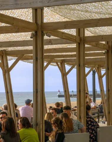 Terrasse de restaurant à la plage, Capbreton