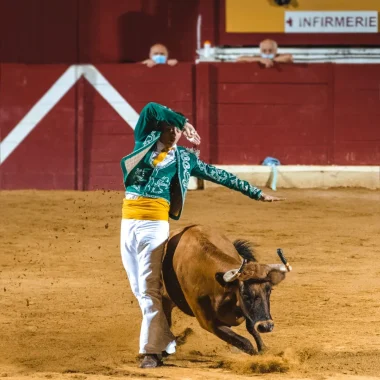 Ecarteur lors d'un spectacle de course landaise