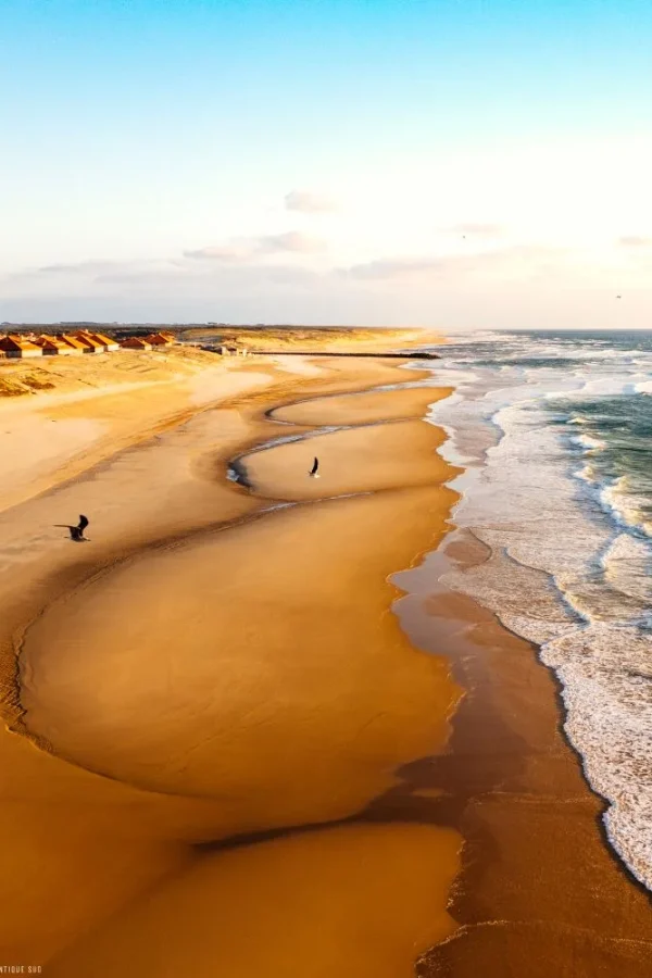 La plage à Vieux-Boucau au sunset